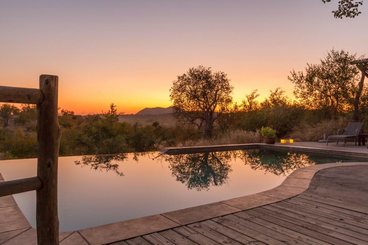 Mbizi Bush Lodge Grietjie Game Reserve Exterior photo